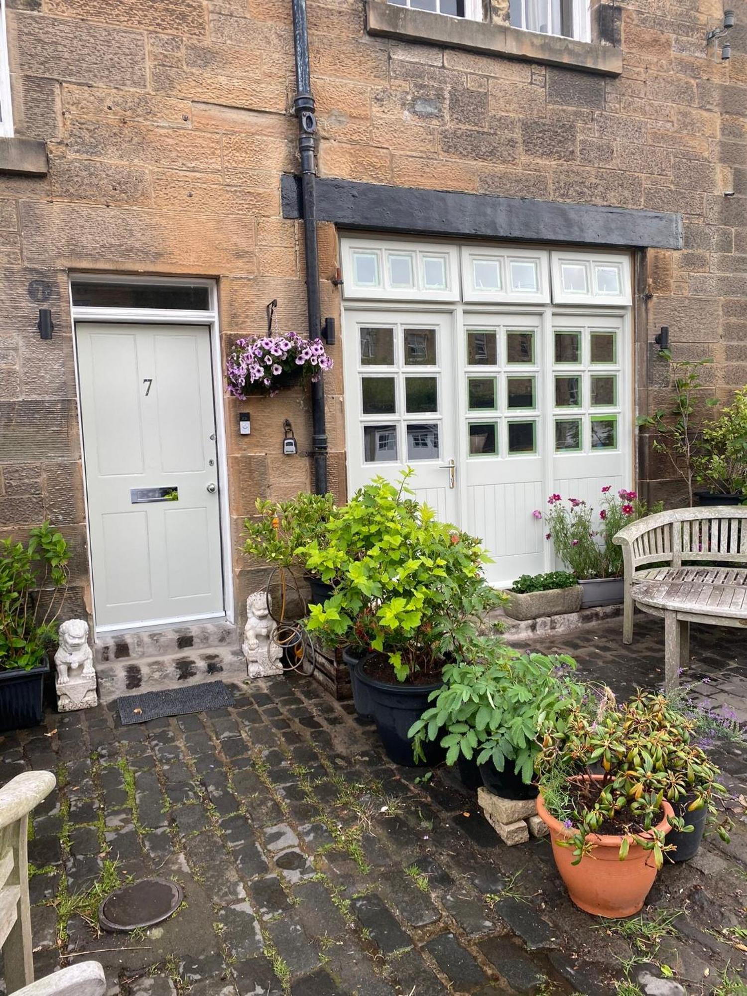 7A The Mews - Cottage In The City Edinburgh Exterior photo
